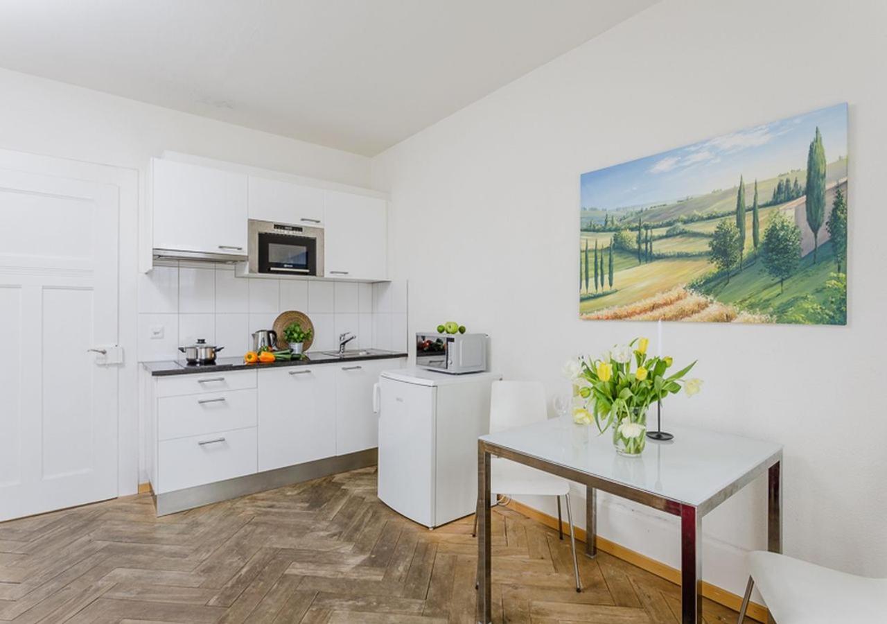 Swiss Star North End - Contactless Self Check-In Apartment ซูริก ภายนอก รูปภาพ